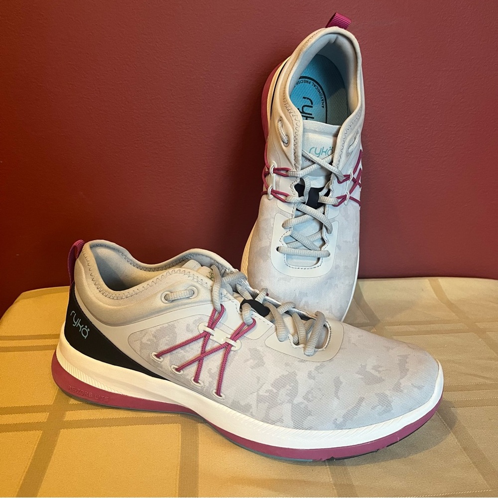 Ryka Dynamic Pro Women’s Athletic Tennis Shoes Size 10 Gray And Purple View 2